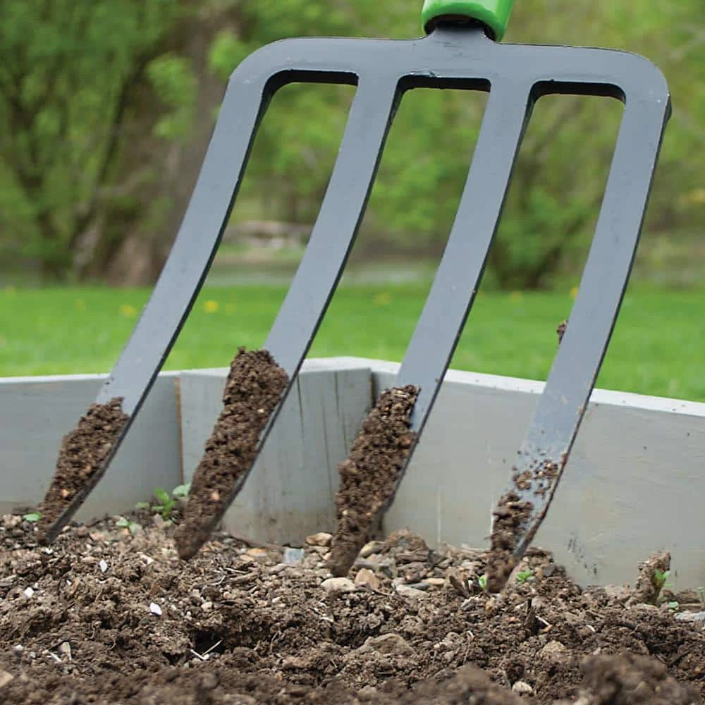 26 in. 4-Tine Forged Spading Garden Fork by Ames 7 26 in. 4-Tine Forged Spading Garden Fork by Ames - Image 5