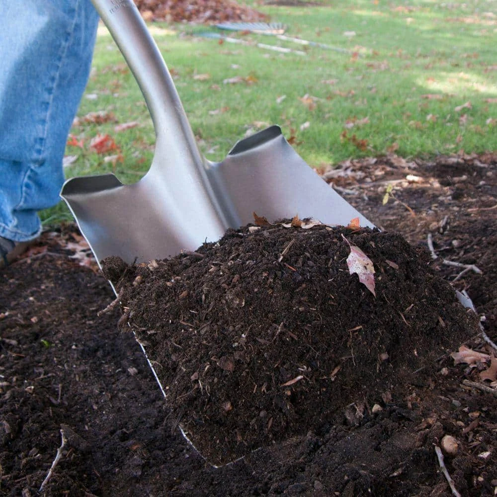 Wood Handle Transfer Shovel by ANViL 4 Wood Handle Transfer Shovel by ANViL - Image 2