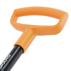 46 in. D-Handle Transplanting Spade by Fiskars -GARDEN TOOLS Shop fiskars shovels 96546925j 77 1000