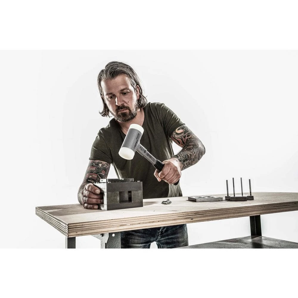 Supercraft 35 Dead Blow 1.52 lbs. Nylon Hammer with 11.81 Metal Handle Rubber Grip by Halder 8 Supercraft 35 Dead Blow 1.52 lbs. Nylon Hammer with 11.81 Metal Handle Rubber Grip by Halder - Image 6