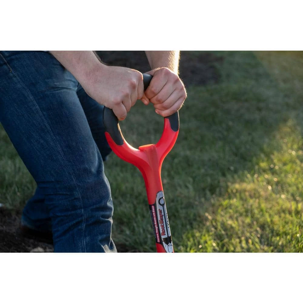 40 in. Root Slayer Carbon Steel Edger, 33 in. Handle by Radius Garden 4 40 in. Root Slayer Carbon Steel Edger, 33 in. Handle by Radius Garden - Image 2