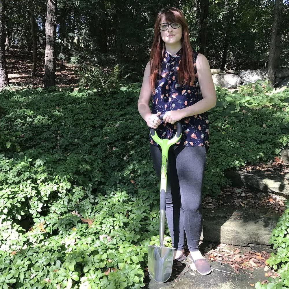 39.5 in., 31.5 in. Handle Original Green PRO Stainless Steel Garden Floral Shovel by Radius Garden 4 39.5 in., 31.5 in. Handle Original Green PRO Stainless Steel Garden Floral Shovel by Radius Garden - Image 2