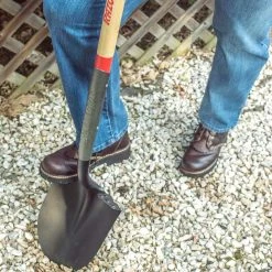 48 in. Wood Handle Round Point Shovel by Razor-Back 24 48 in. Wood Handle Round Point Shovel by Razor-Back -GARDEN TOOLS Shop razor back shovels 2593600 fa 1000