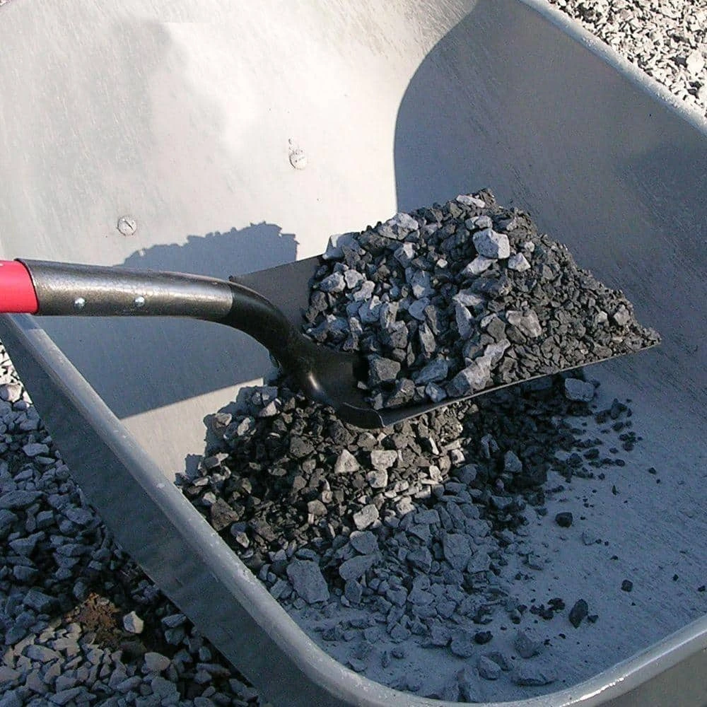 48 in. Wood Handle Transfer Shovel by Razor-Back 4 48 in. Wood Handle Transfer Shovel by Razor-Back - Image 2