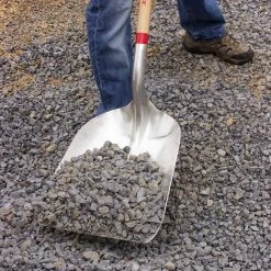 48 in. Wood Handle Aluminum Scoop by Razor-Back -GARDEN TOOLS Shop razor back shovels 53127 77 1000