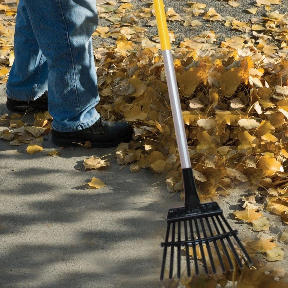 SuperFlex 11-Tine Steel Shrub Rake by True Temper 4 SuperFlex 11-Tine Steel Shrub Rake by True Temper - Image 2