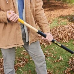 48 in. Hardwood/Steel Handle Leaf Rake with 30 in. W Clog-Free Tines for Leaves, Grass, Twigs, Pine Needles and More by True Temper 20 48 in. Hardwood/Steel Handle Leaf Rake with 30 in. W Clog-Free Tines for Leaves, Grass, Twigs, Pine Needles and More by True Temper -GARDEN TOOLS Shop true temper leaf rakes 20212011 4f 1000