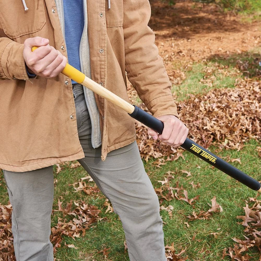 48 in. Hardwood/Steel Handle Leaf Rake with 30 in. W Clog-Free Tines for Leaves, Grass, Twigs, Pine Needles and More by True Temper 11 48 in. Hardwood/Steel Handle Leaf Rake with 30 in. W Clog-Free Tines for Leaves, Grass, Twigs, Pine Needles and More by True Temper - Image 9